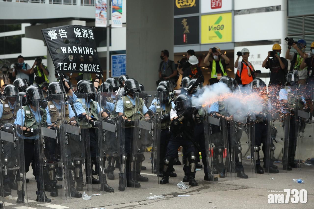 【反修例】圖輯：警方施放催淚彈一刻