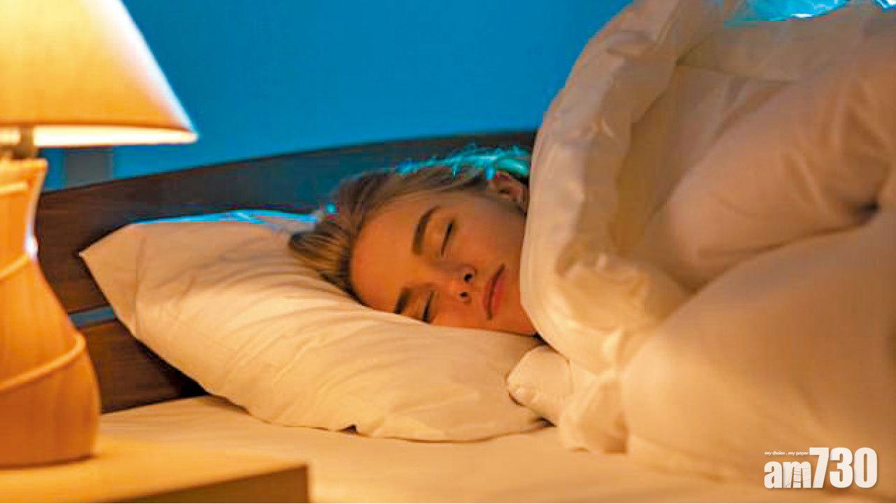 女性開燈睡增5公斤