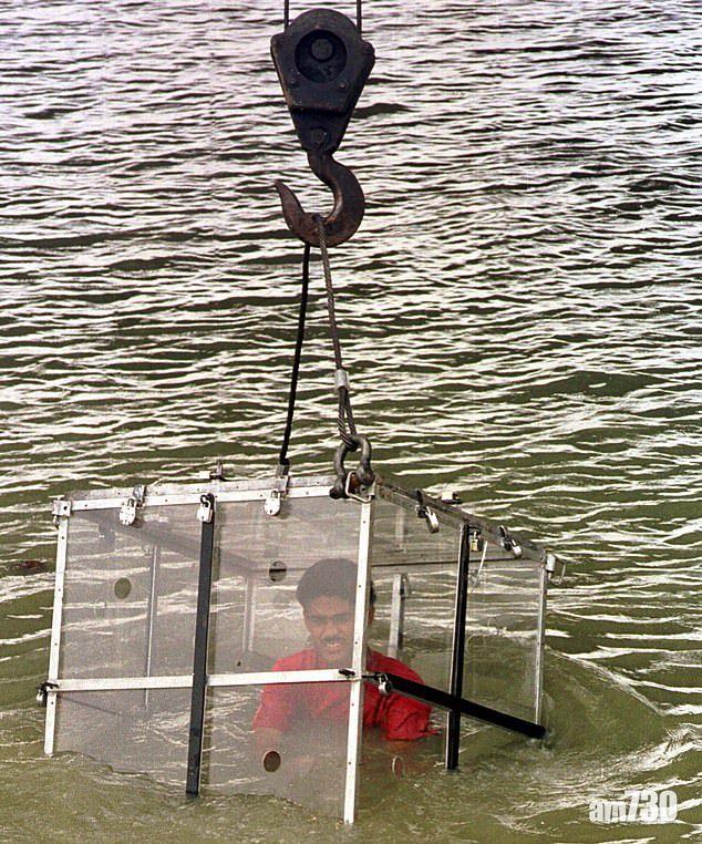 鎖籠沉恆河 魔法或magic變tragic