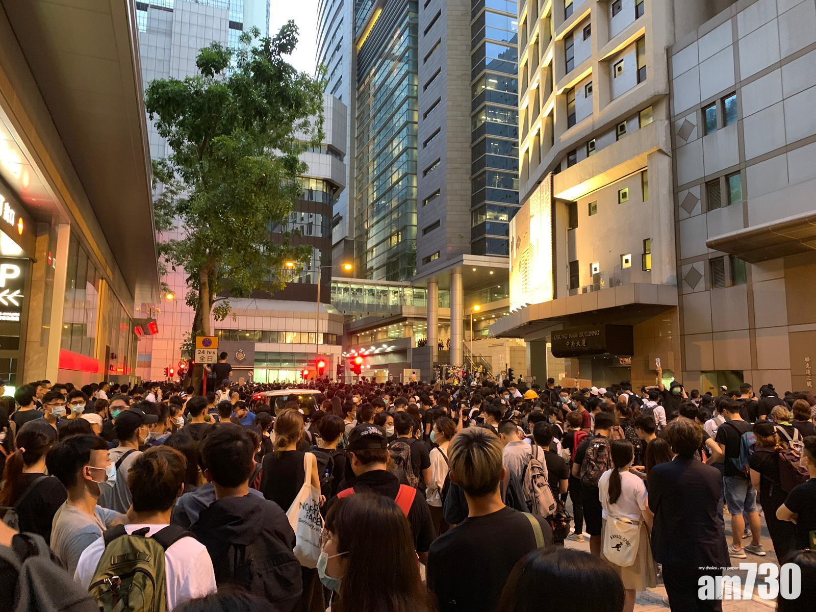 政府:尊重市民遊行集會權利 重申已完全停止修例工作