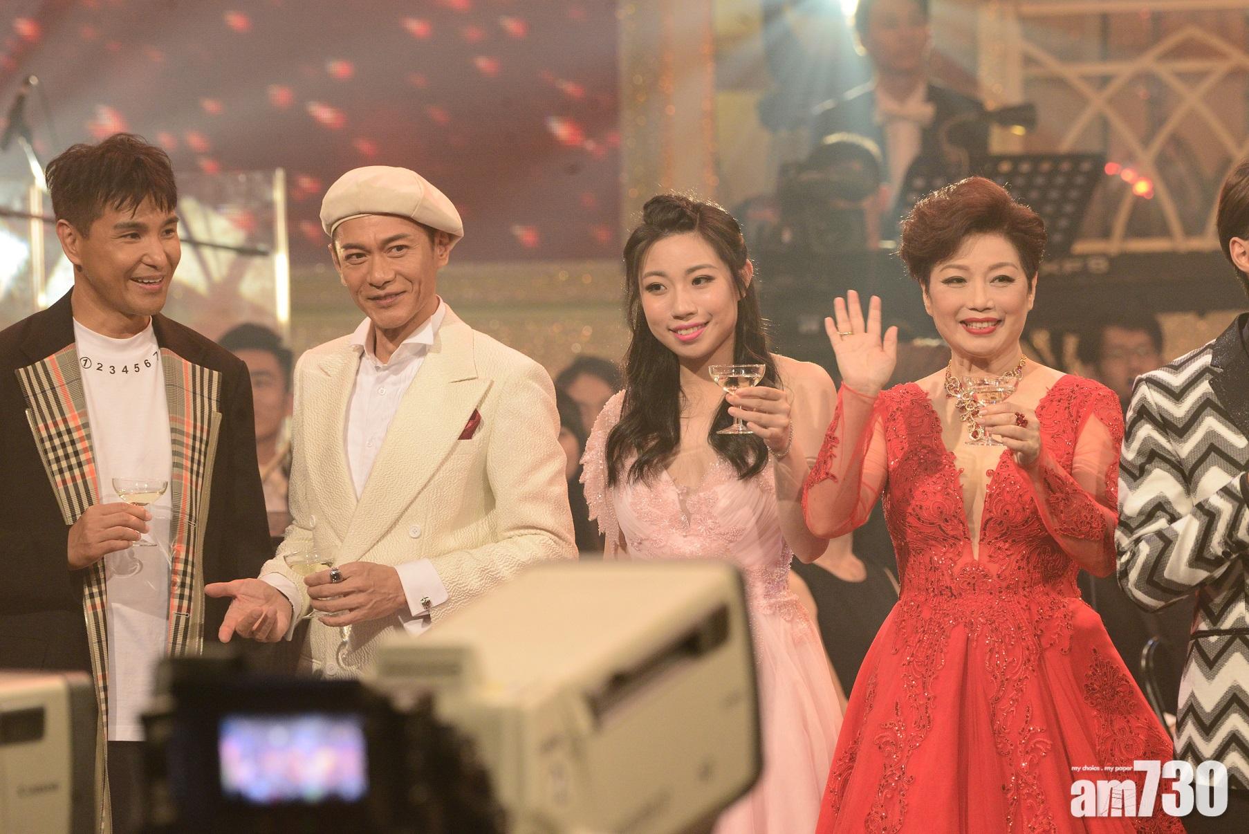 江華否認刻意安排女兒做歌手