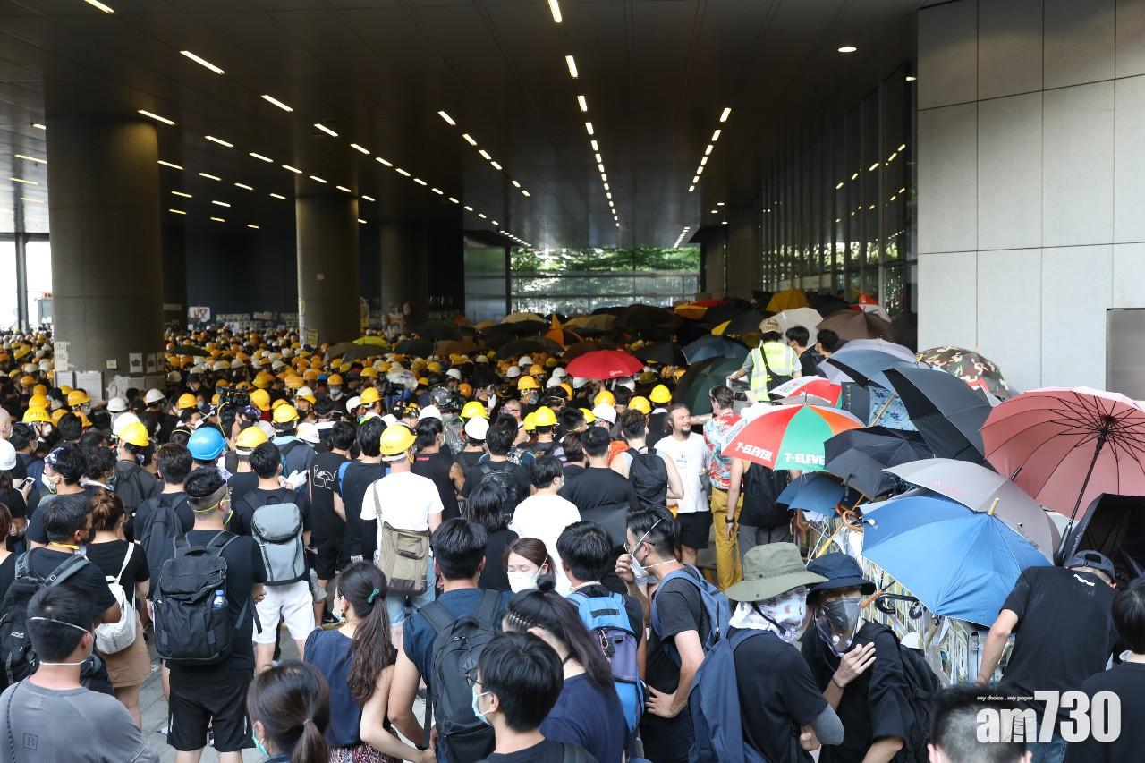 立法會發出紅色警示