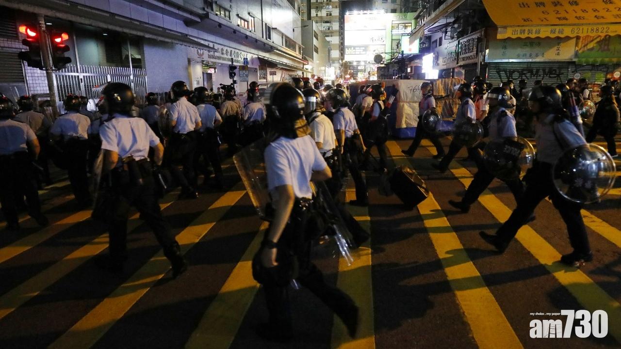 【反修例遊行】警清場突衝前撞跌記者 鄺俊宇：行動粗暴將跟進