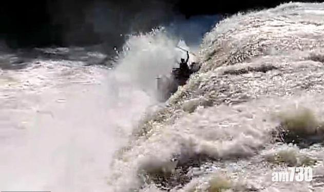 【玩命？】懶理警告牌唔折返  6人玩激流直墮瀑布底(有片)