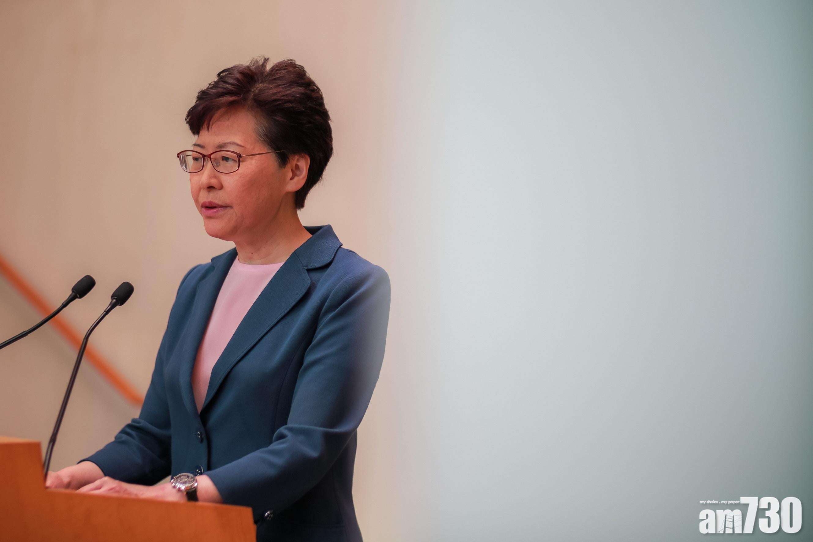 林鄭月娥下午與一眾司局長及警務處長見傳媒