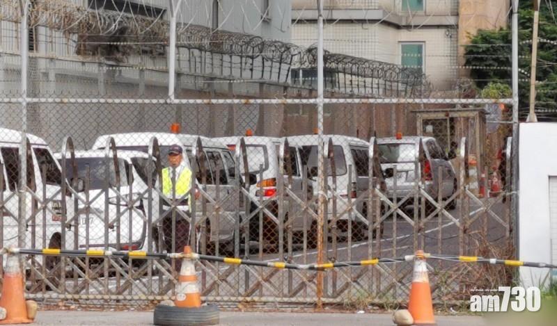 利用總統外訪走私9800條香煙 台2國安人員被捕