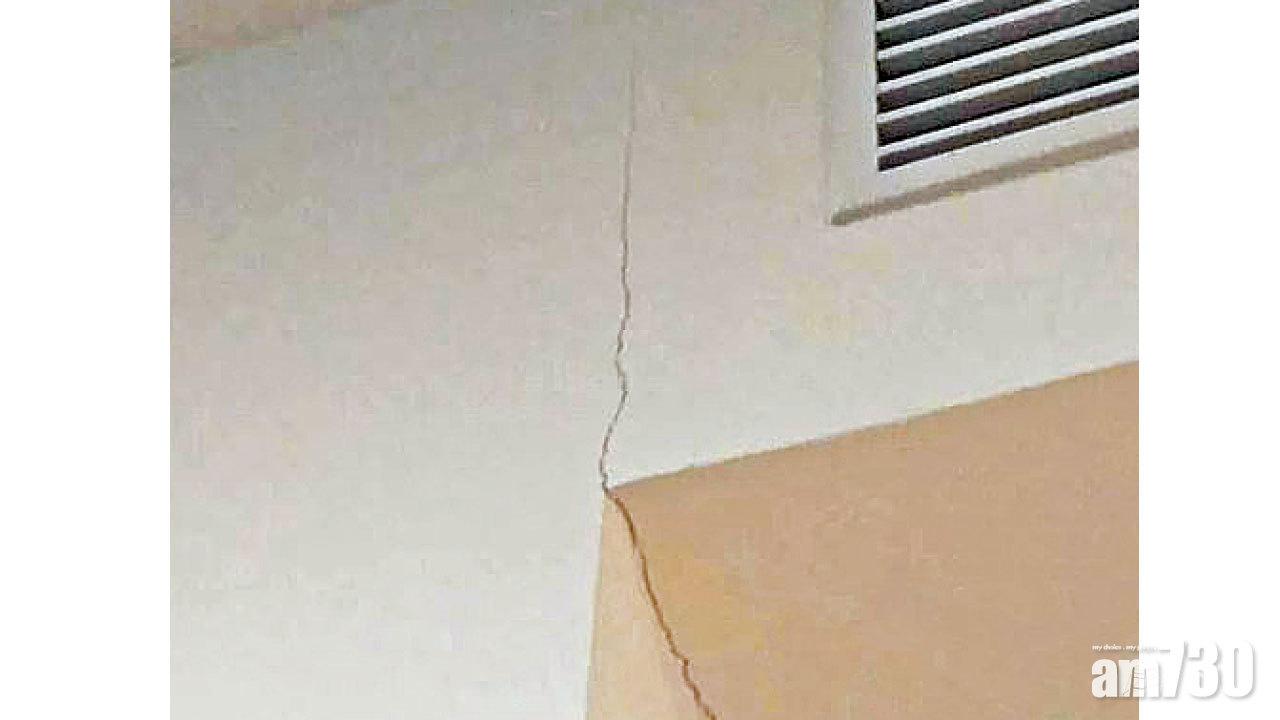 墨爾本最高樓不乏華人買家  牆壁爆裂聲嚇驚住客