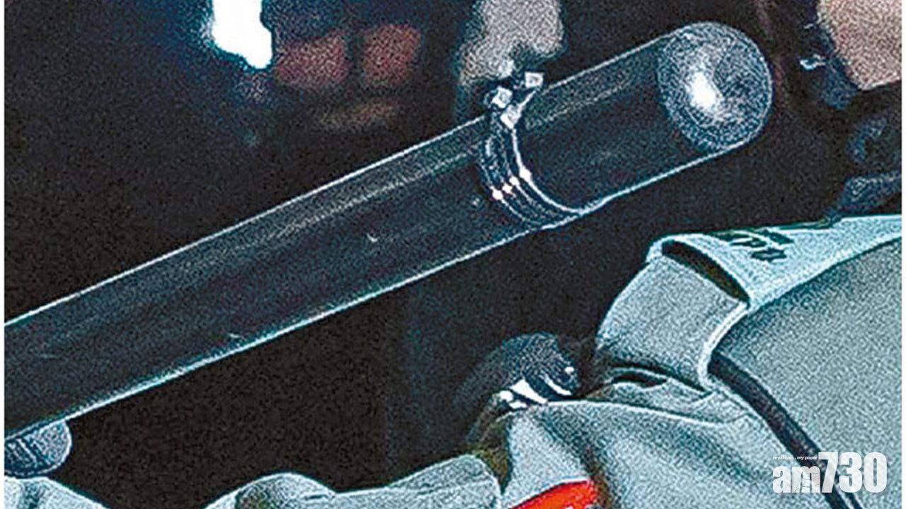 速龍警棍疑加金屬環增殺傷力 警拍片稱膠索帶