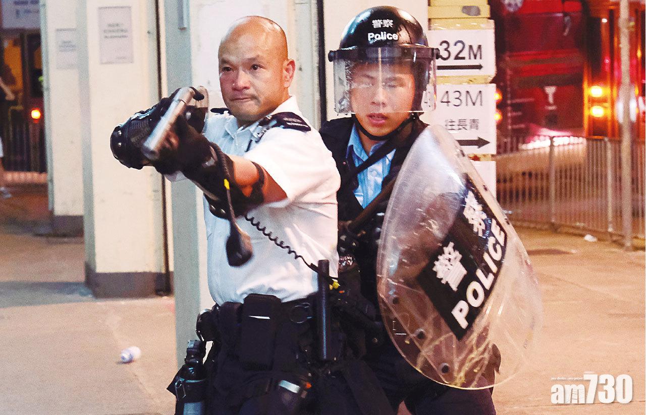 7.28 44人被控暴動罪  葵涌警署外數百人聲援再爆衝突