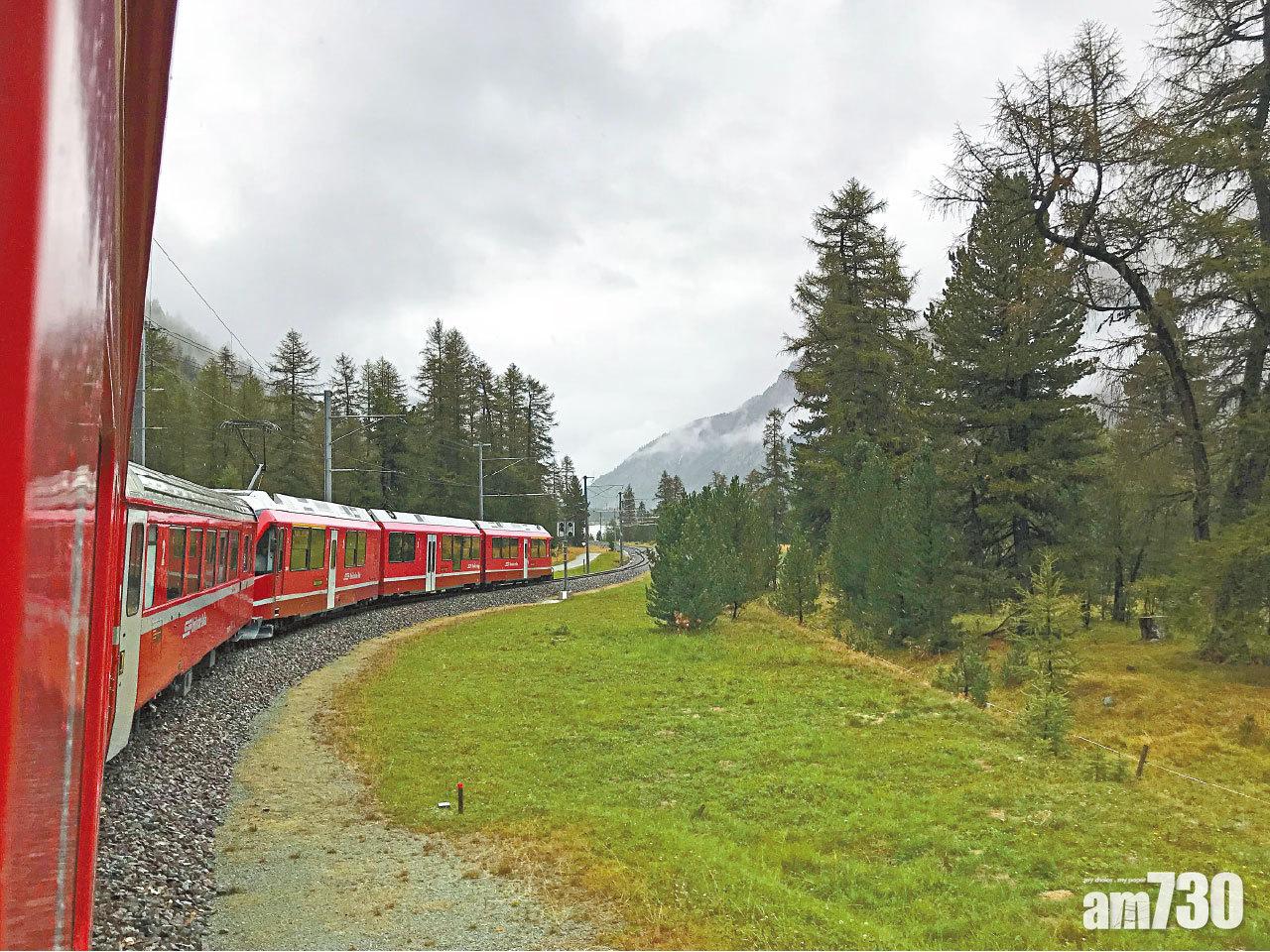 瑞士 坐火車追風景