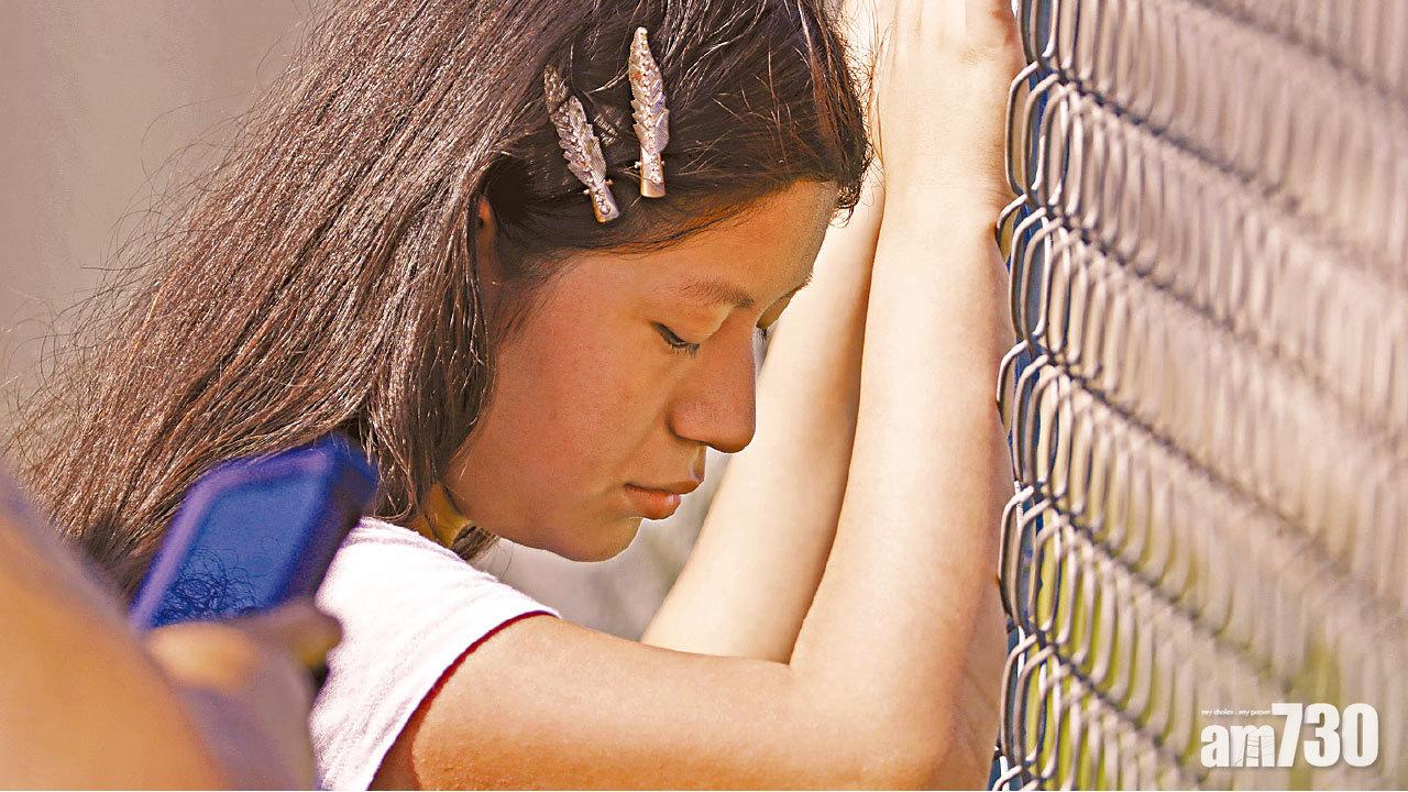 美海關搜7間雞肉加工廠 拘680黑工