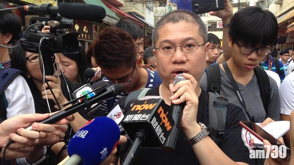 梁金成下午由律師陪同下到警署