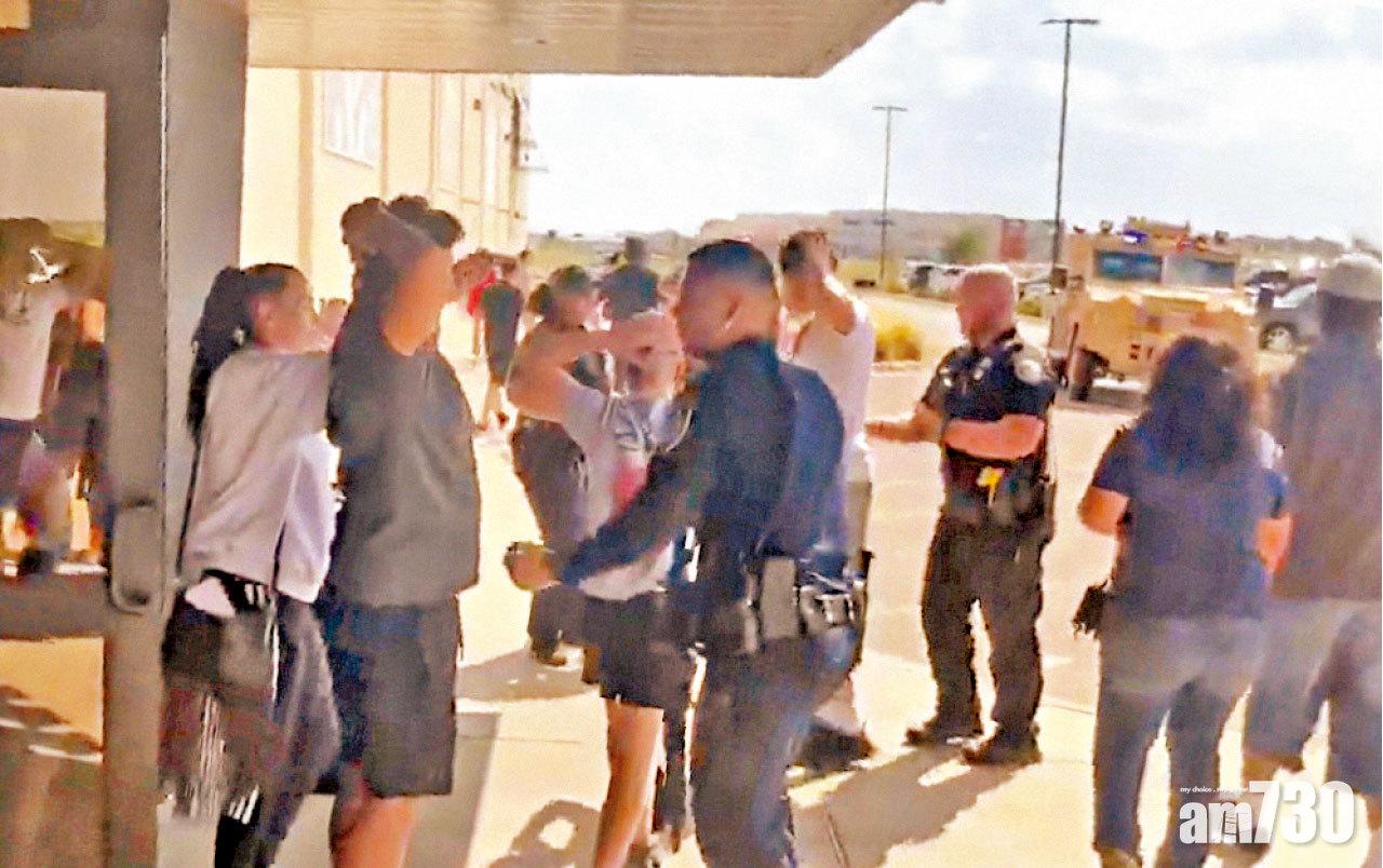 美漢開車亂槍掃射7死21傷