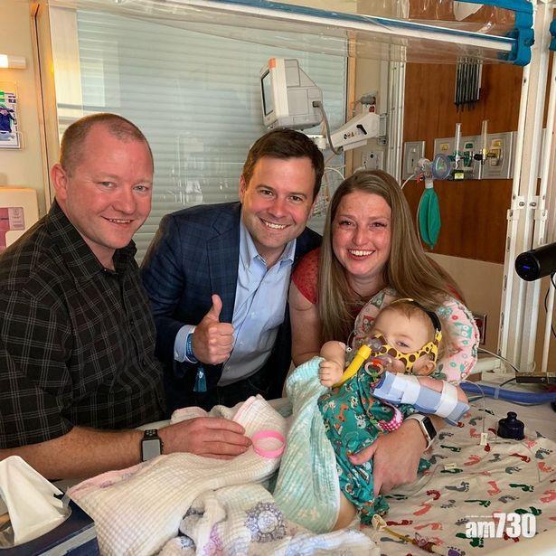 【全民跪拜】美富商發明「Twitter慈善」 網上派錢惹關注　