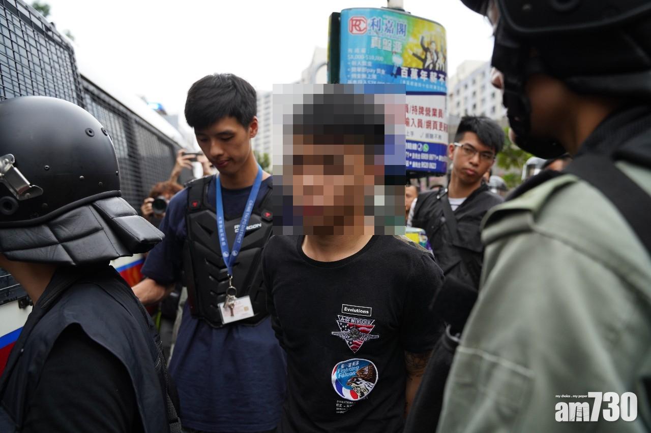 荔景站19歲男學生涉藏彈弓鋼珠　准保釋須宵禁下月再訊