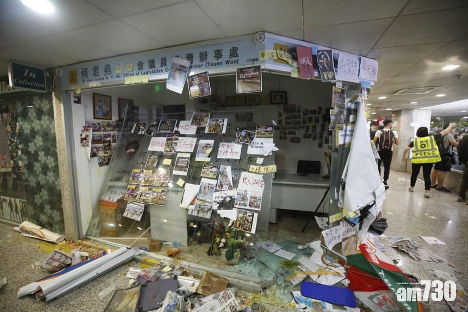 18歲DSE考生涉刑毀何君堯辦事處　准保釋11月再訊