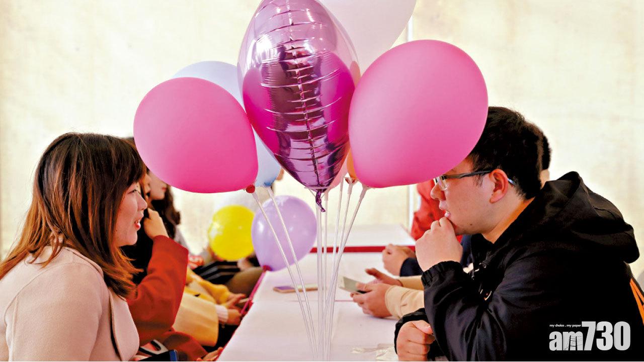 600元網購替身  十一「代相睇」生意爆棚