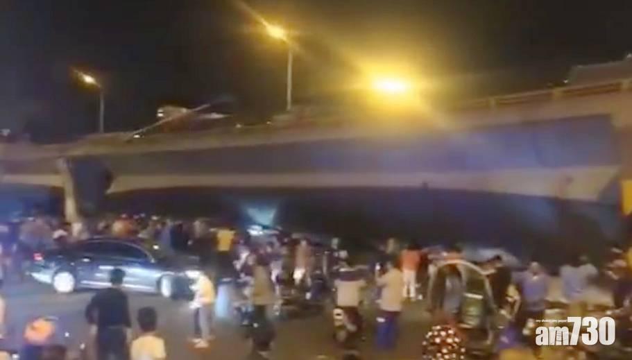 【多車被壓】無錫行車天橋倒塌