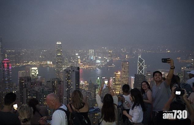 【反修例】酒店平咗唔使排隊  遊客：想親歷港示威