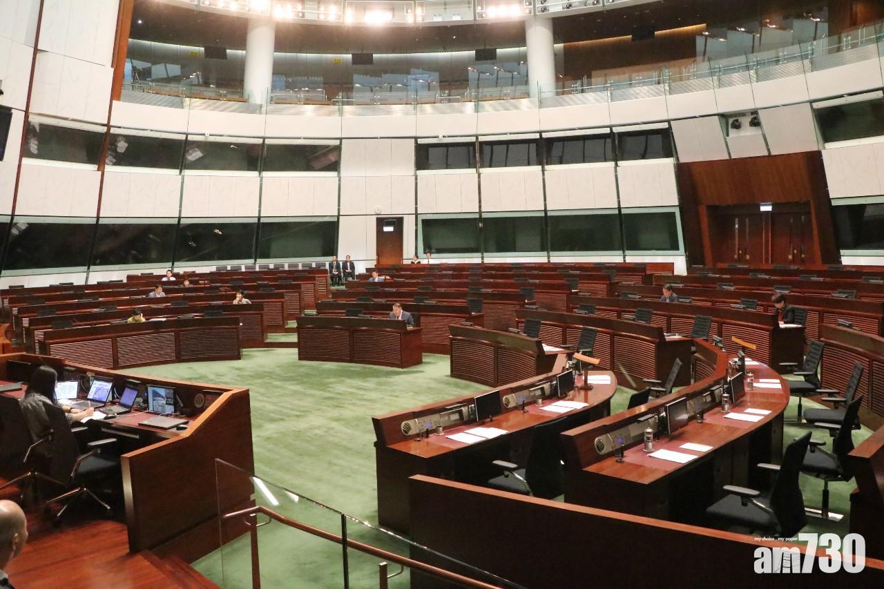 容海恩動議休會待續討論區選安全問題