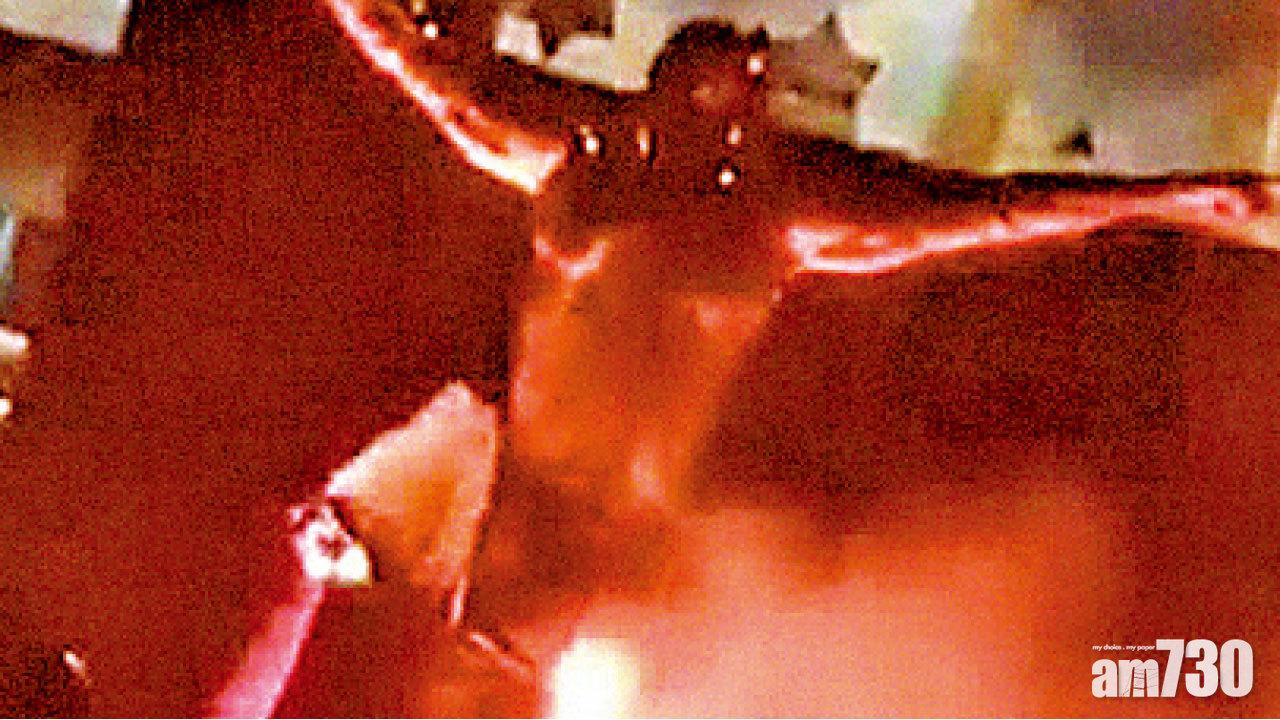 入股哈馬比惹怒馬模球迷 伊巴銅像遭焚毀