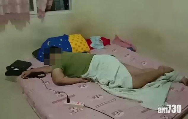 【沉迷手機注意】泰男倒斃床上  疑叉電玩手機觸電亡