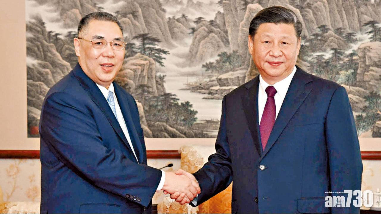 抵澳門賀回歸20周年 習近平讚崔世安兢業勤懇
