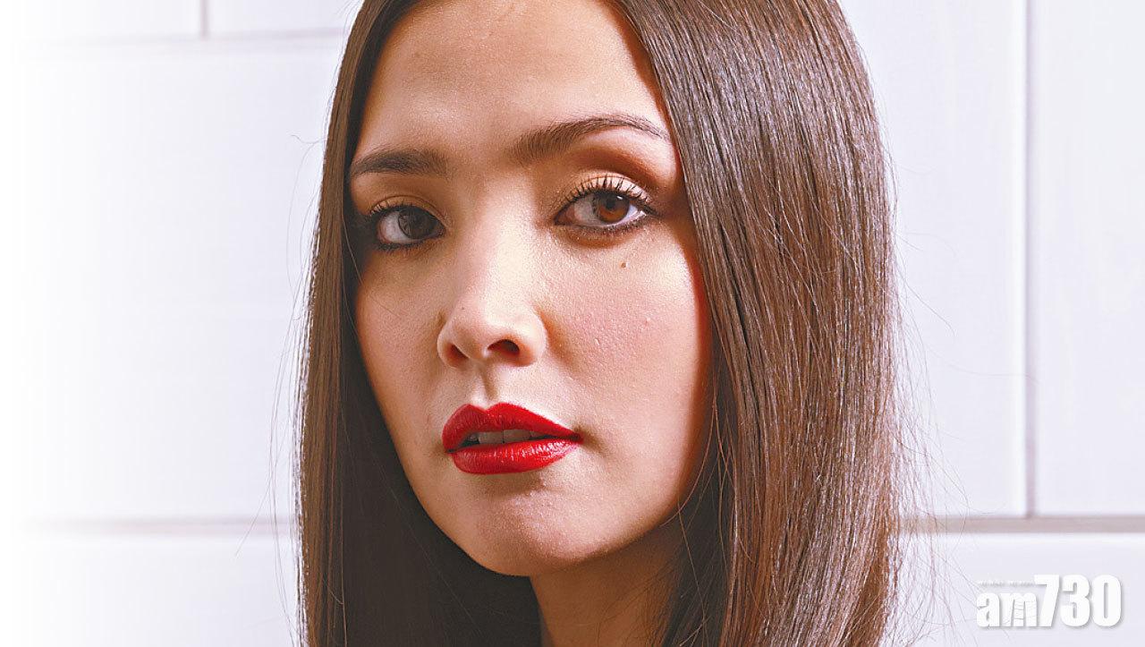 LAURA MERCIER 神秘派對妝