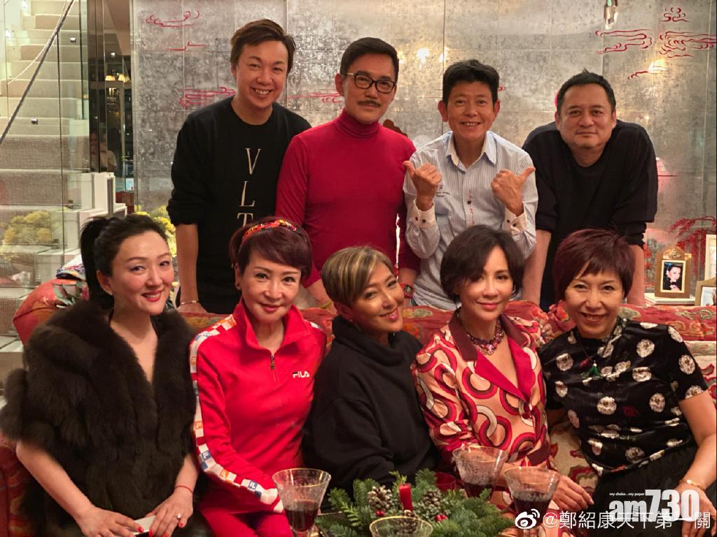 劉嘉玲約齊老友家中食冬至飯