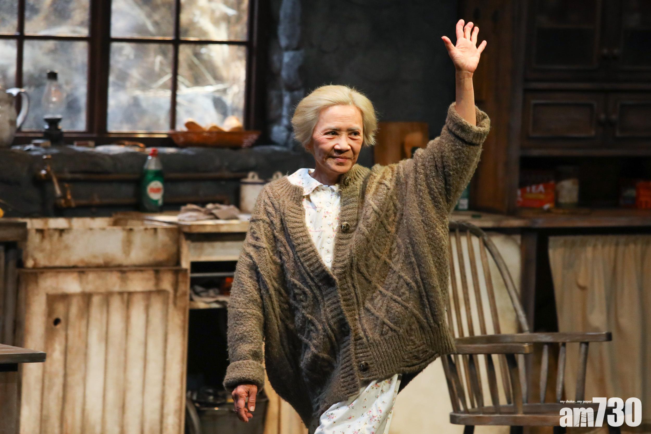 初演舞台劇 葉德嫻滿意表現