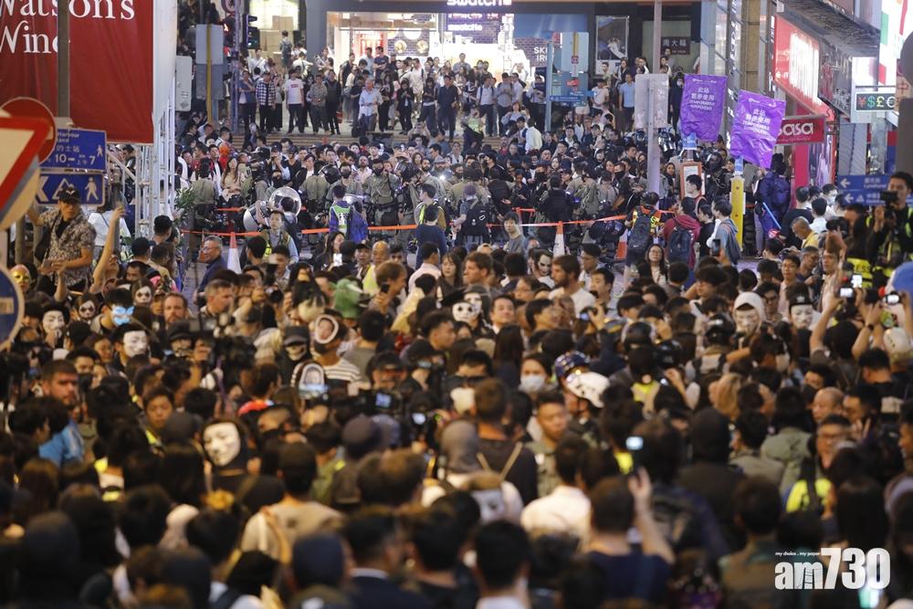 【修例風波】蘭桂坊協會：平安夜餐廳訂座率僅五成