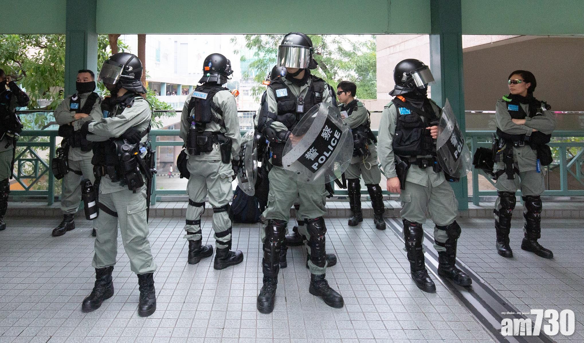 防暴警察上水廣場外戒備　附近未見示威者聚集