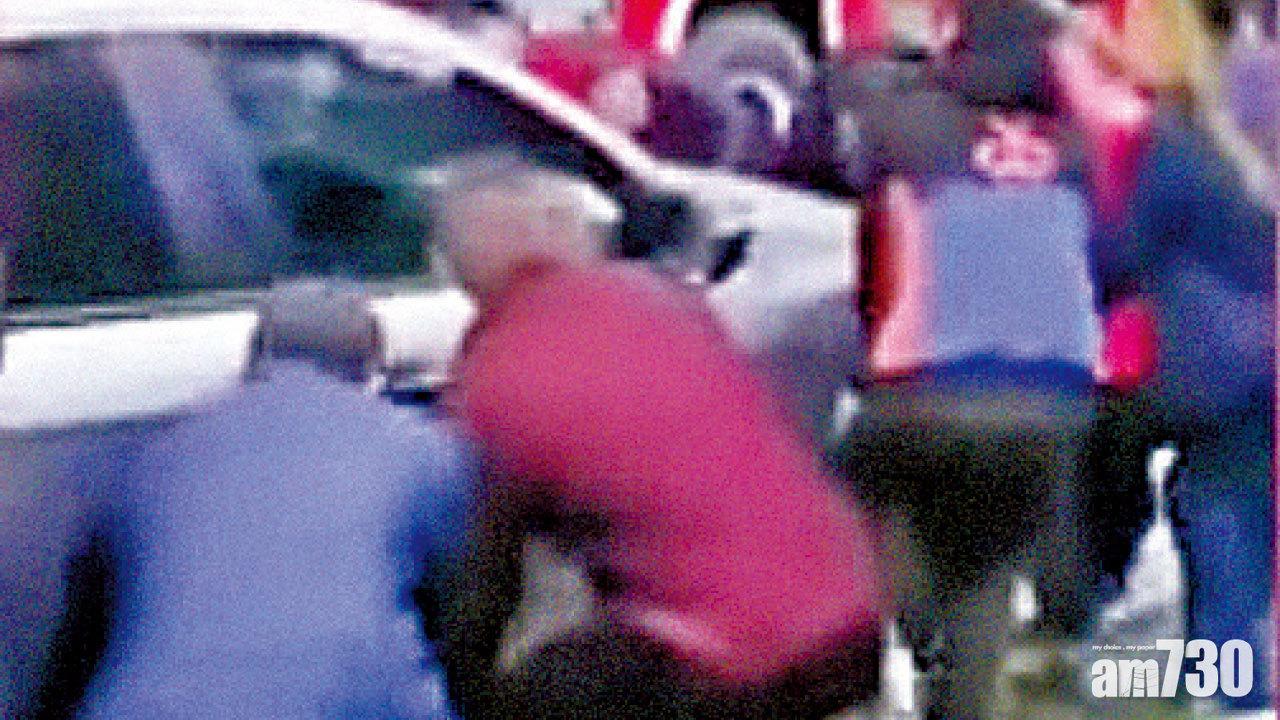 重慶住宅大廈燒通頂 官方：暫無傷亡