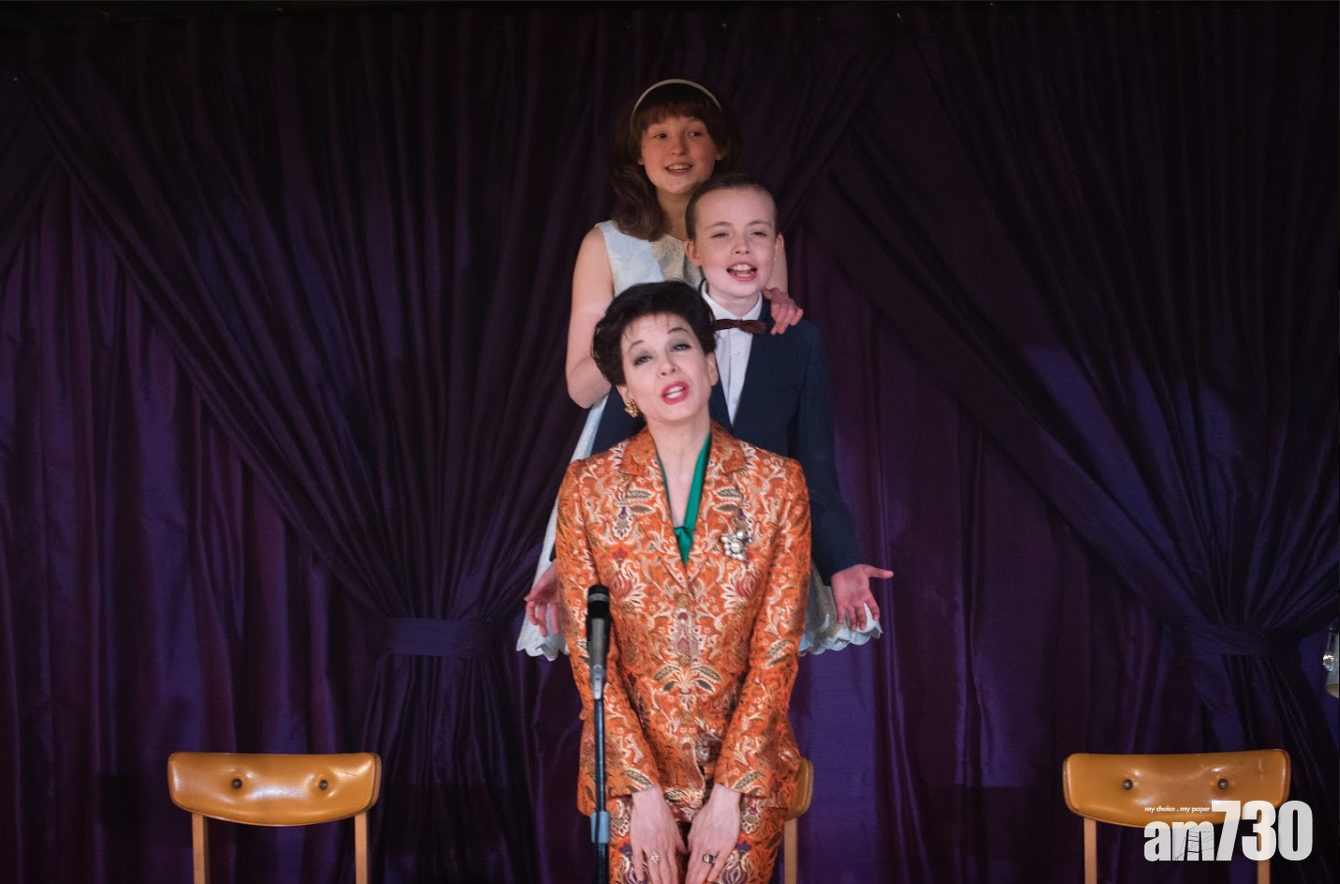 【衝擊奧斯卡】 出爐金球影后雲妮絲惠嘉  《星夢女神：茱地嘉蘭》演活兒時偶像