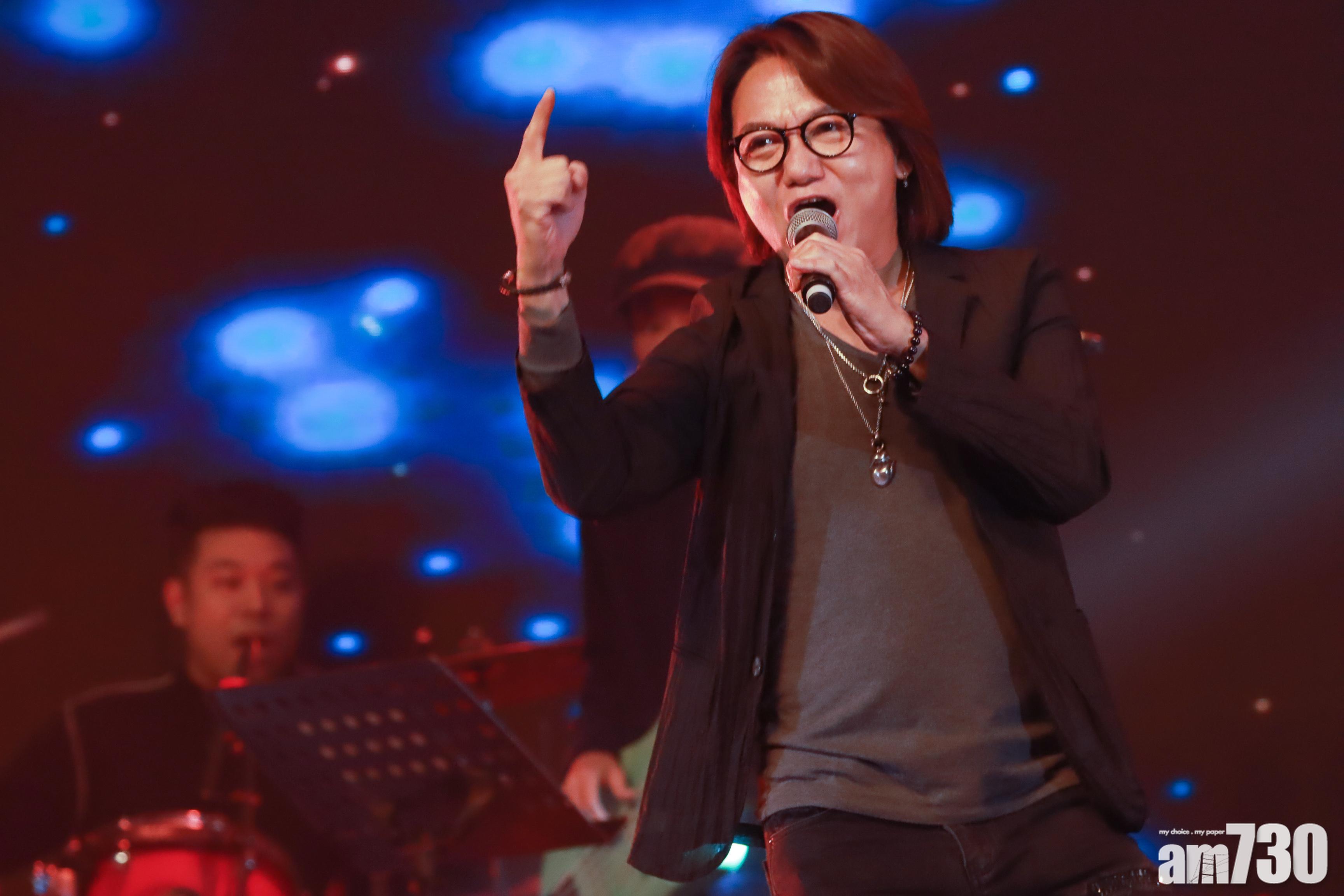 吳國敬初製年糕失敗收場