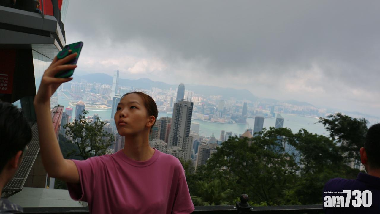 大致多雲早晚有微雨　最高25度