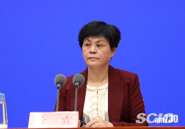 【口罩難求】內地查處逾1400宗抬價案件　從嚴從重打擊非法製作口罩