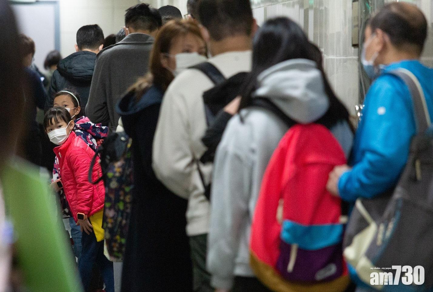 【武漢肺炎】EGL東瀛遊小朋友口罩抵港  明早尖沙咀派3,000個