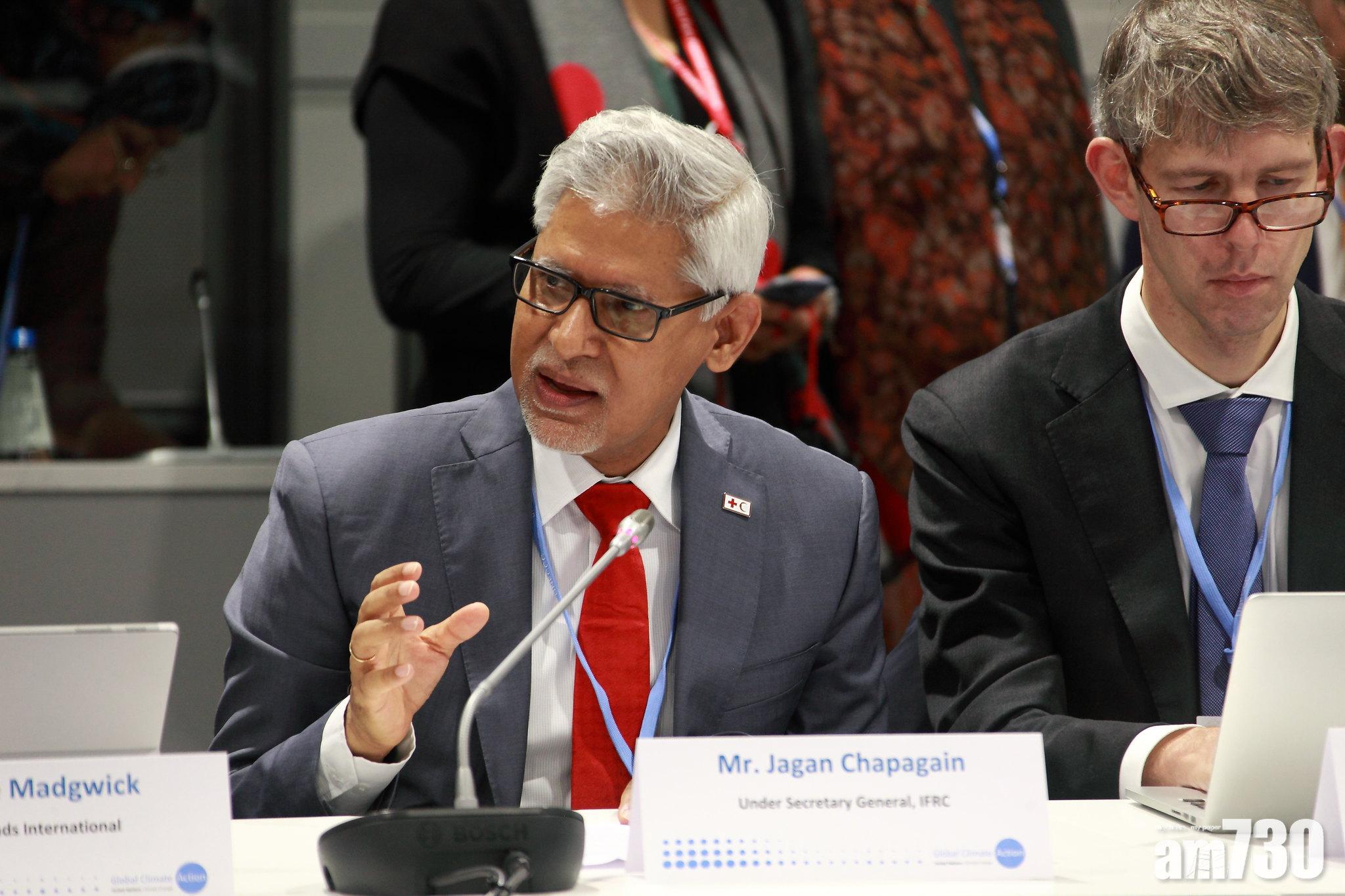 【武漢肺炎】外界捐口罩不符標準「阻掟」 紅十字會同意武漢分會扣起