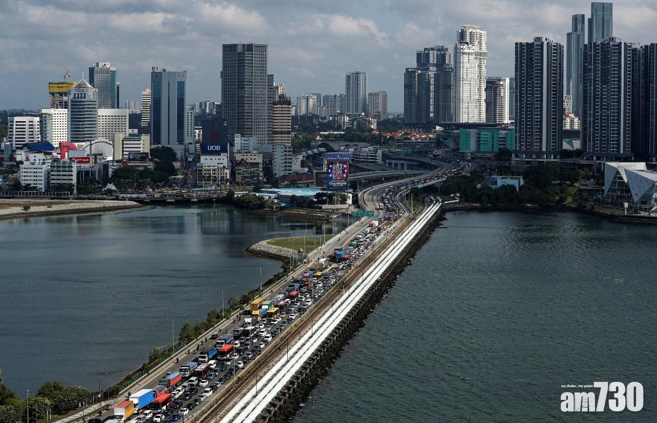 【新冠肺炎】大馬明起禁止國民往新加坡至月底  李顯龍指食物供應不受影響