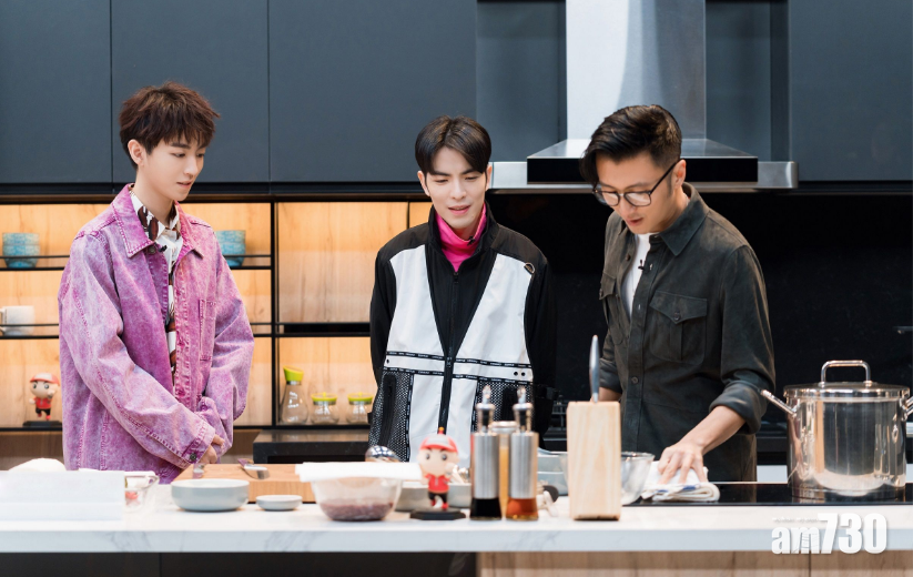 謝霆鋒煲靚湯益好友 蕭敬騰飲清光