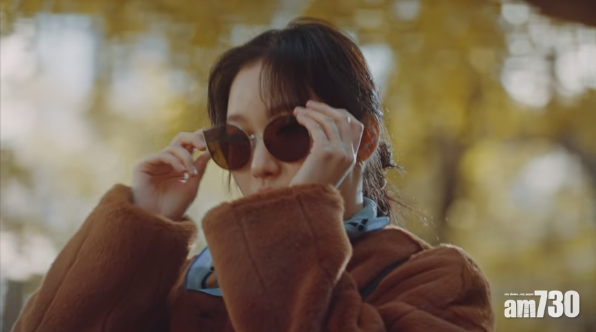 跟住韓星潮戴墨鏡