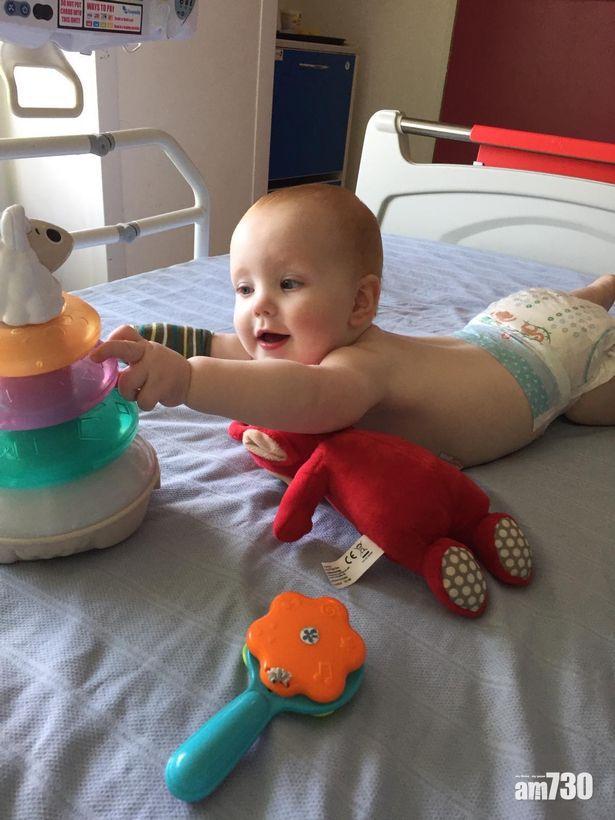 【新冠肺炎】疑染疫併發川崎症 英8個月大B仔猝逝前還玩得開懷