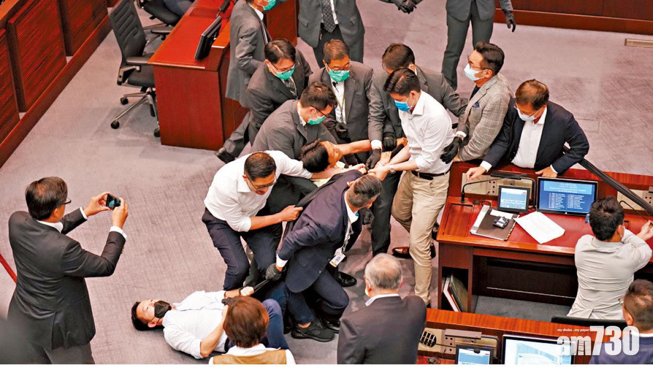 2保安受傷 立法會報警