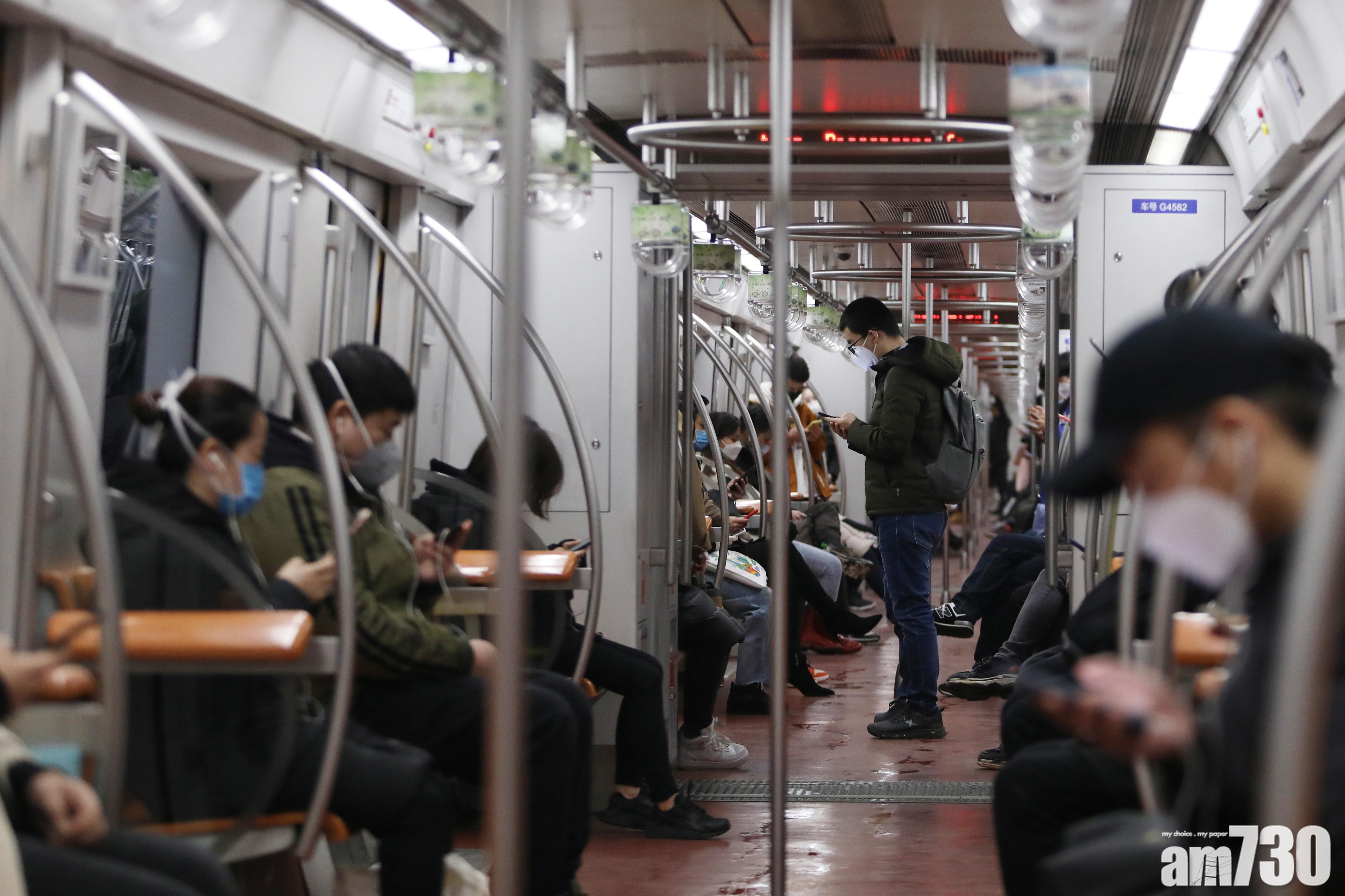 【北京新規】搭公共交通工具爭位 可拘留10日