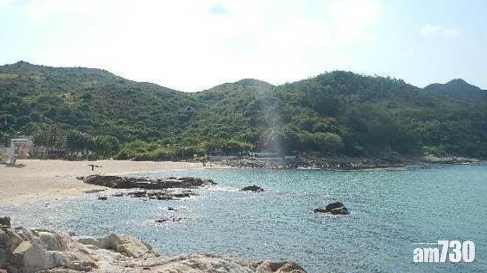 南丫島洪聖爺灣泳灘發現油污 掛紅旗暫封