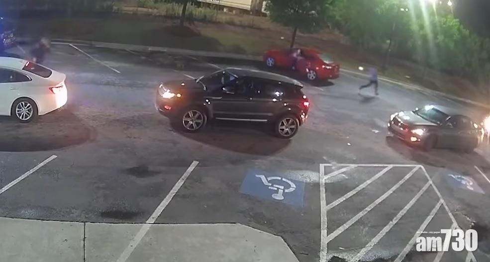 【有片】阿特蘭大黑人拒捕遭擊斃  警隊「一姐」請辭  示威者燒涉事快餐店  