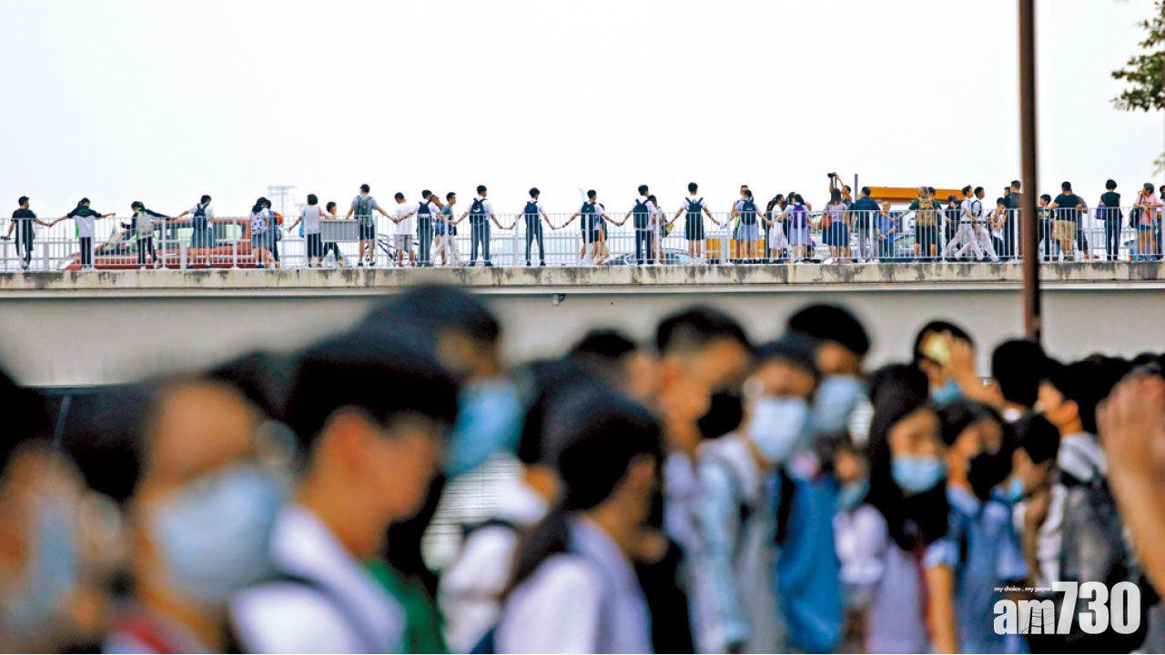 校內不得奏唱《榮光》 楊潤雄：校方應制止人鏈