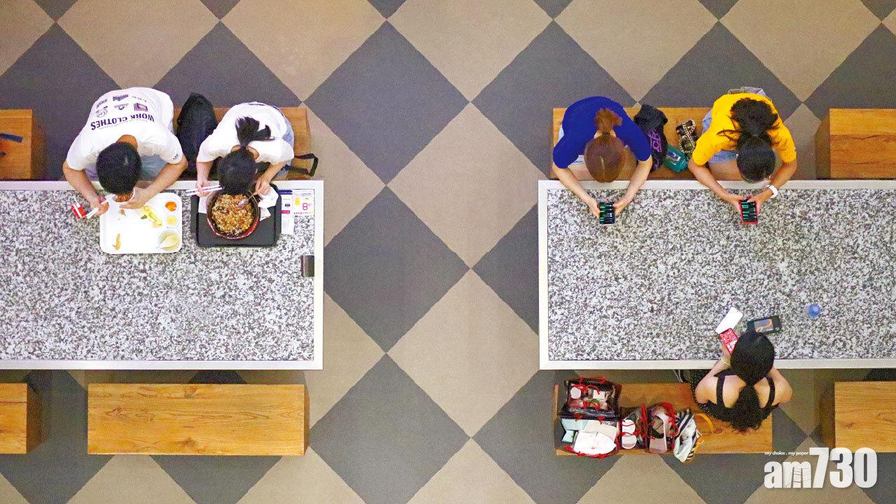 本地確診續飆3日62宗 收緊限聚明生效  陳肇始：唔覺得遲