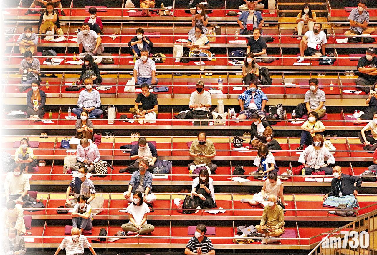 全面反彈 疫情連續兩天破紀錄 全球一日增近26萬例